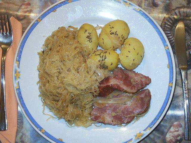 Szegedienerkrautfleisch Surbra