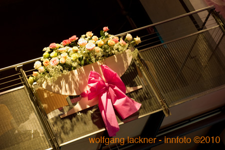 20100206_wko-ball_bl#882C49