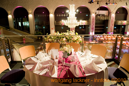 20100206_wko-ball_bl#882C54