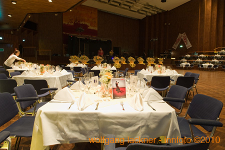 20100206_wko-ball_bl#882C5A