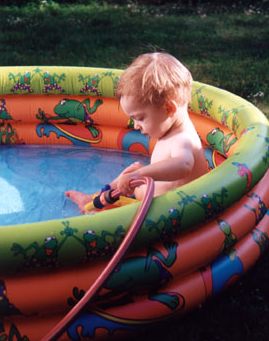 Im Wasser ist es toll!