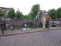 photo2_small.jpg
