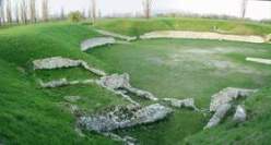 pamo_amphitheater2_carnuntum0r150.jpg