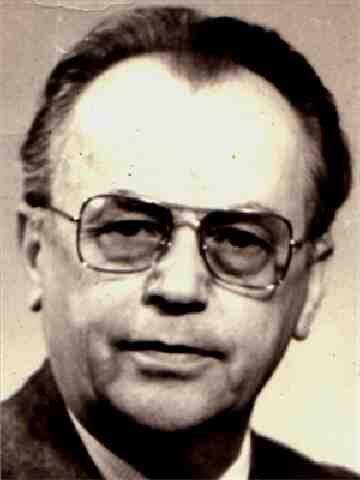 SZAJK� L�szl� K�roly dr.