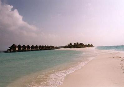 Blick von der Sandbank auf die Wasservillen