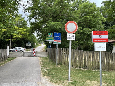 20210621_092 Grenze zwischen Moerbisch und Fertorakos.JPG