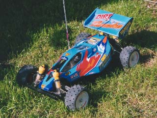 dirt_thrasher.jpg (32276 bytes)