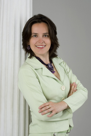 Mag. Adrienn Bartek-Rhomberg