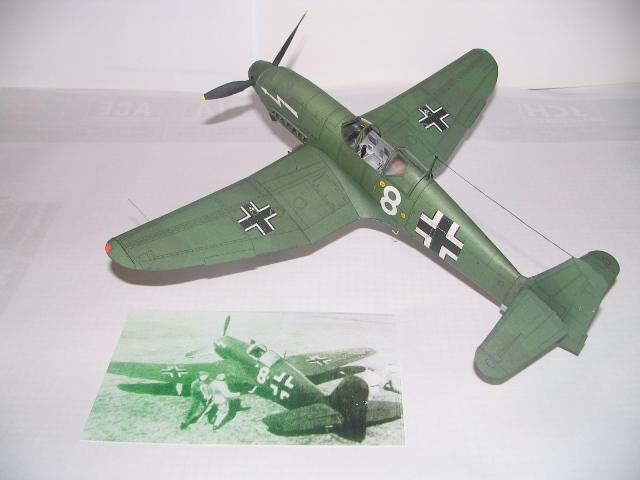 Heinkel HE 100 - fertig!