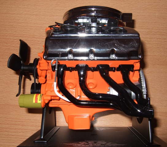 DODGE HEMI 426 Race Engine