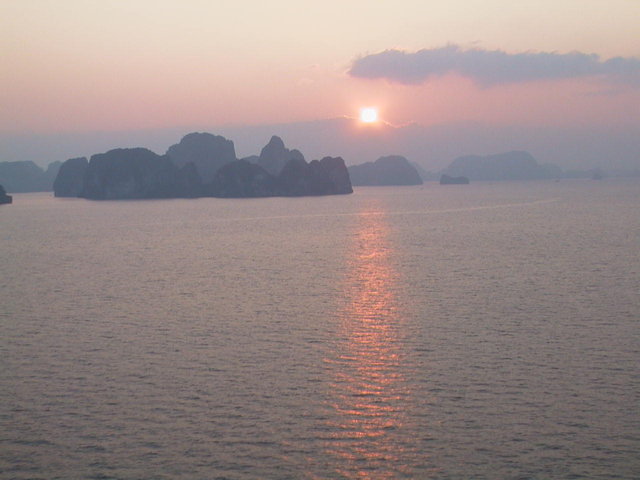 412-HalongBay.jpg 