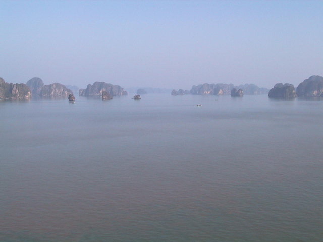 476-HalongBay.jpg 