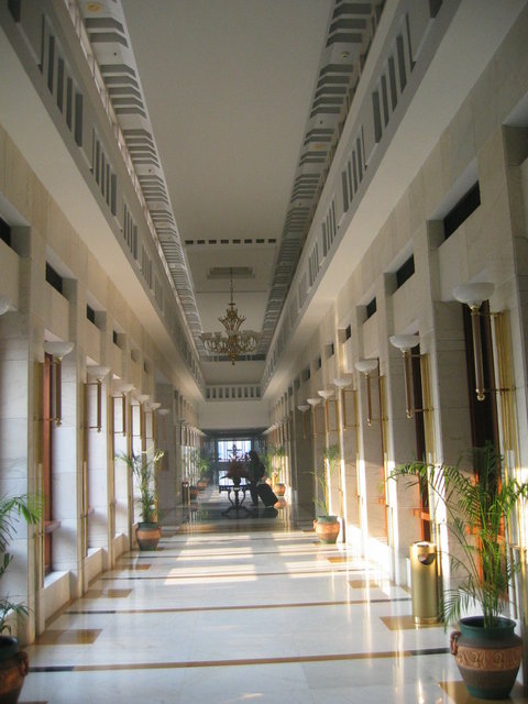 138-AgraHotel.jpg 