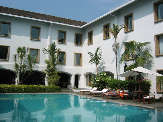 076-HiltonKochi.jpg 