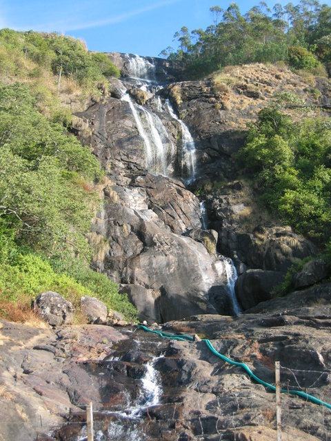 360-Wasserfall.jpg 