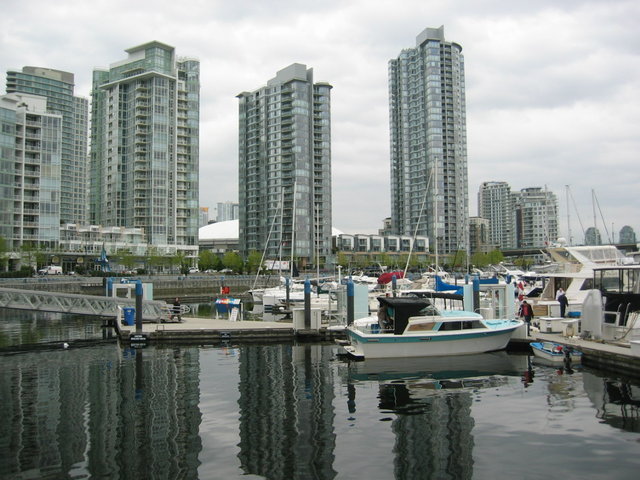 0065-FalseCreek.jpg 