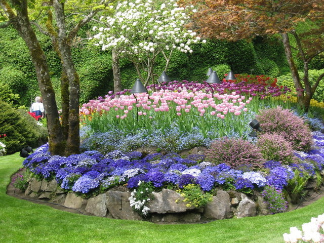 0509-ButchartGarden.jpg 