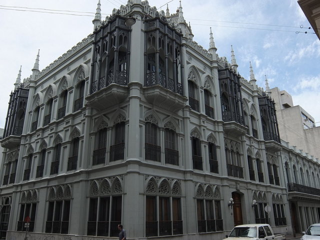 0402-Montevideo.jpg 