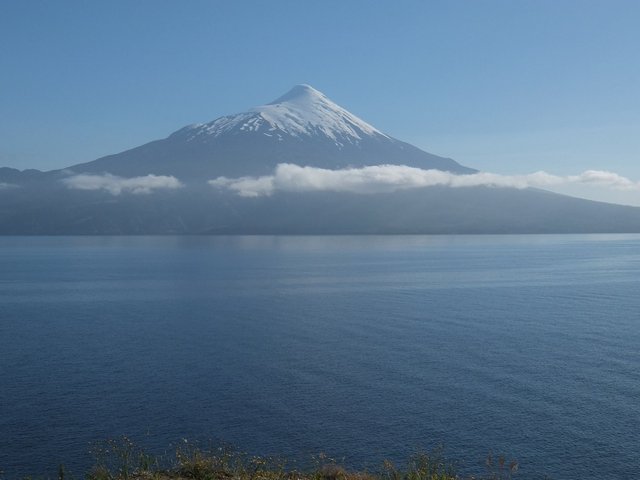 0992-OsornoVolcano.jpg 