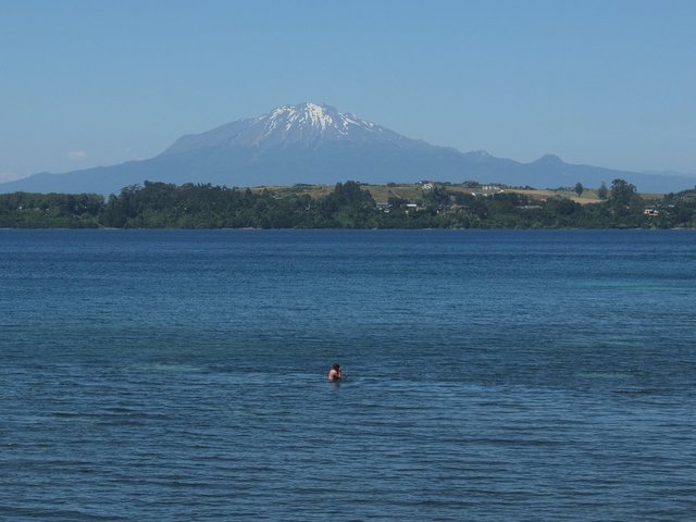 1064-CalbucoVolcano.jpg 