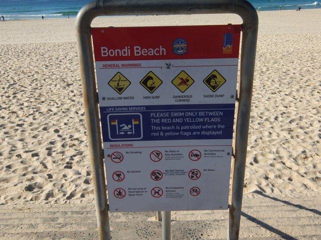 1570-BondiBeach.jpg 