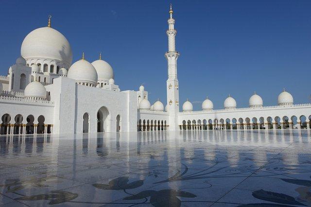 1090-SheikZayedGrandMosque.jpg 