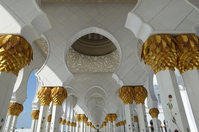 1092-SheikZayedGrandMosque.jpg 