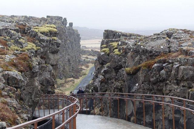 0514-Thingvellir.jpg 