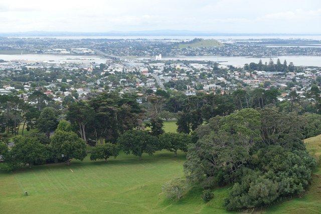 0110-Auckland.jpg 