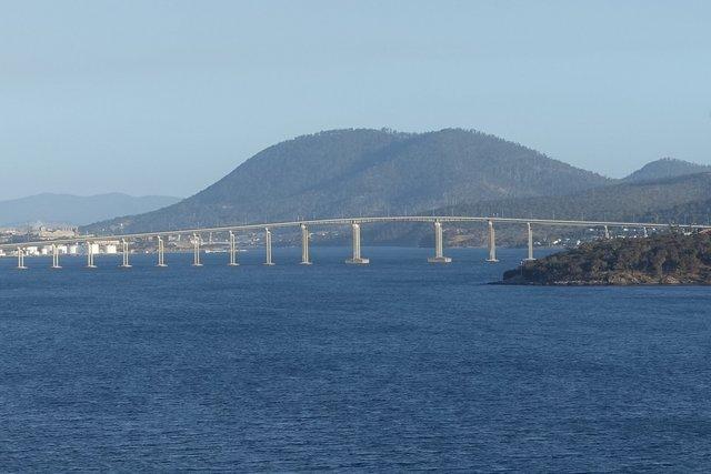 0962-TasmanBridge.jpg 