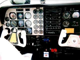 Beech BE58 Cockpit