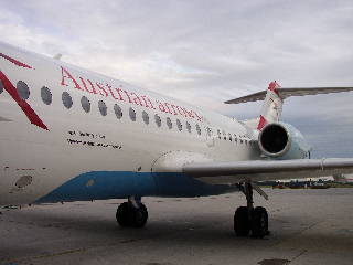 Fokker 70 OE-FLJ