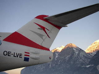 Fokker 100 OE-LVE "Zagreb"