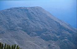 tn_sant_096_perissa_messa_vouno.jpg