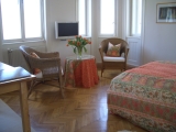 Wohn-/Schlafzimmer