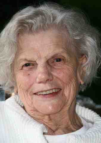 SZAJK� Margit Ter�zia