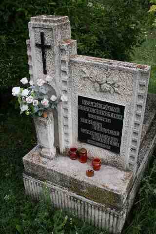 Rosos Krisztina gy�szjelent�se 1951 (1)