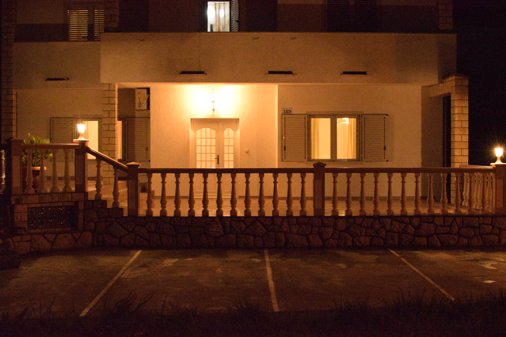 Thumbnail Image 1