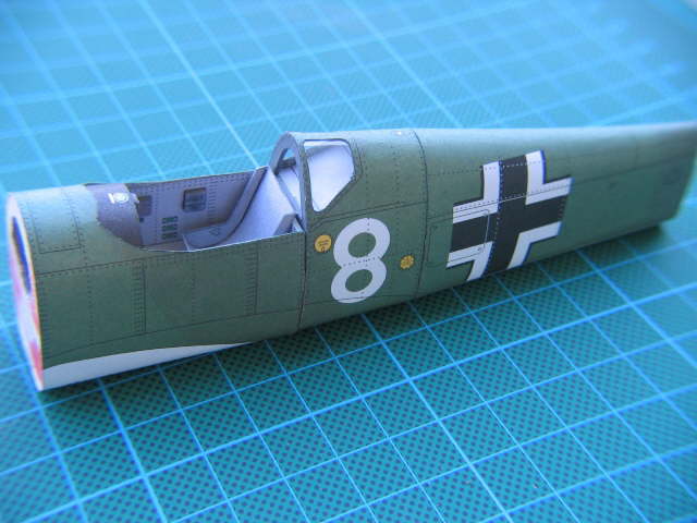 Heinkel HE 100 Rumpf