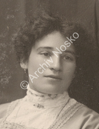 Tusch Luise - Portrait